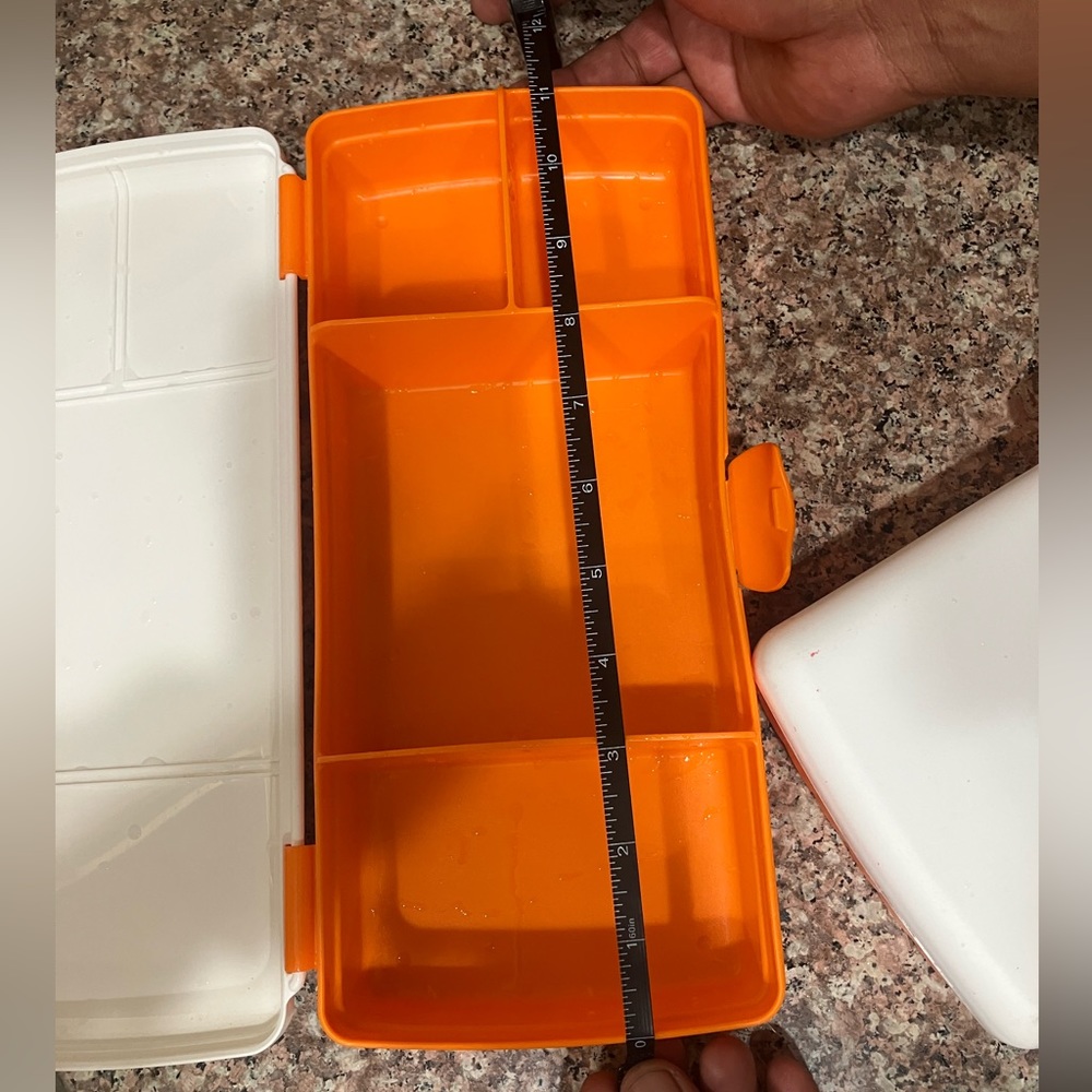 Tupperware lunch box
